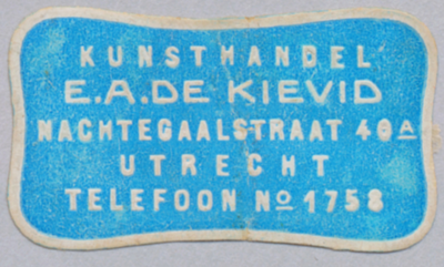 710932 Etiketje van E.A. de Kievid, Kunsthandel, Nachtegaalstraat 40a te Utrecht.